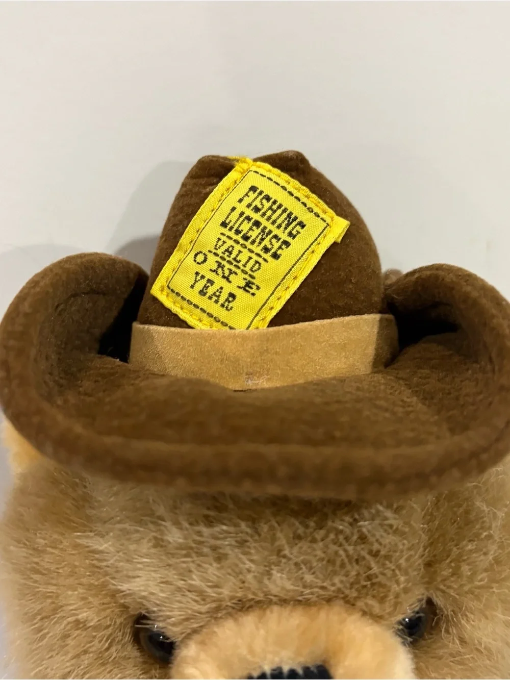 Vintage 1990 OZ Enterprises LoneStar Teddy Bear Plush Fishing License Hat‎ 10”